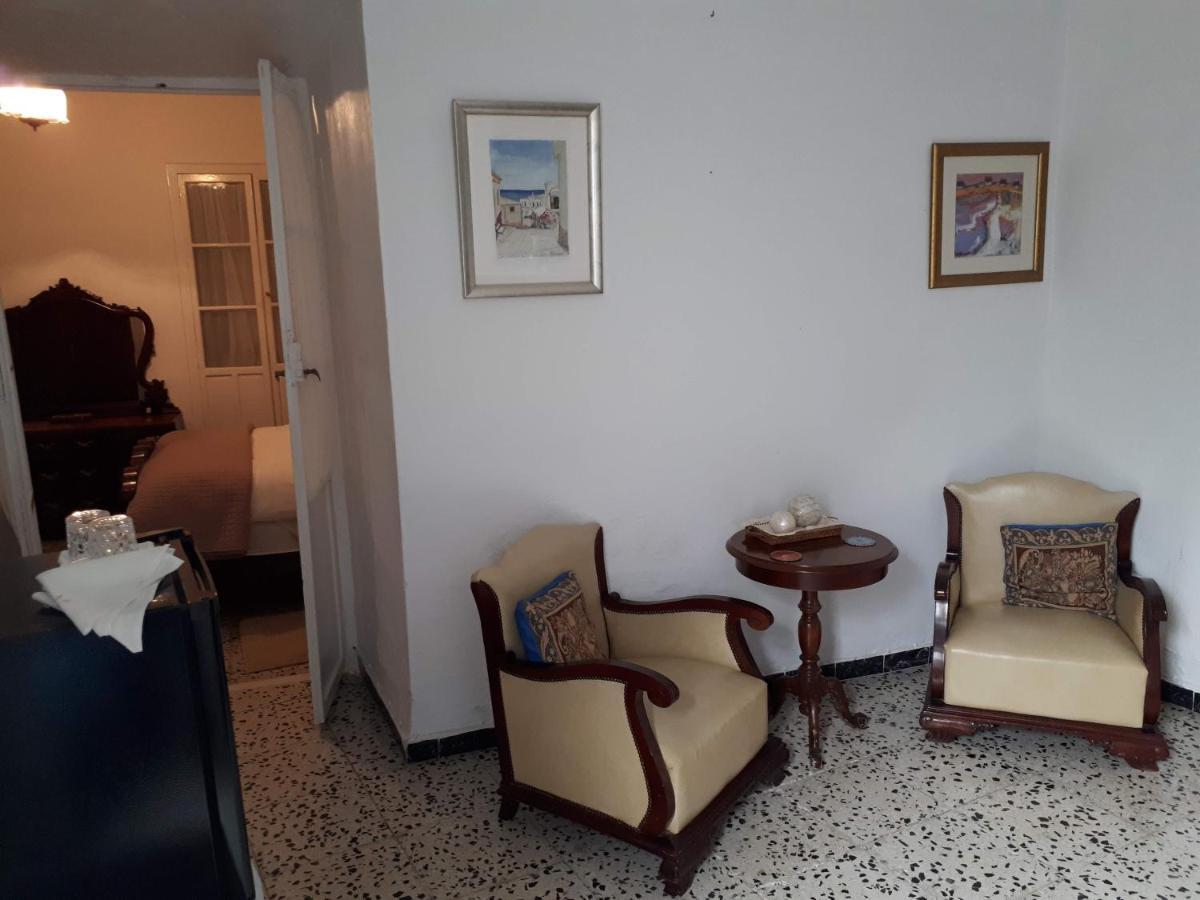 Отель The Jasmine House Ольвера Экстерьер фото