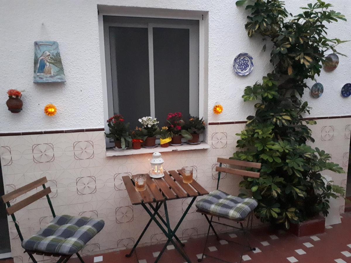 Отель The Jasmine House Ольвера Экстерьер фото